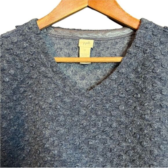 J.Jill blue v-neck wool blend sweater. Size Medium - Picture 2 of 10